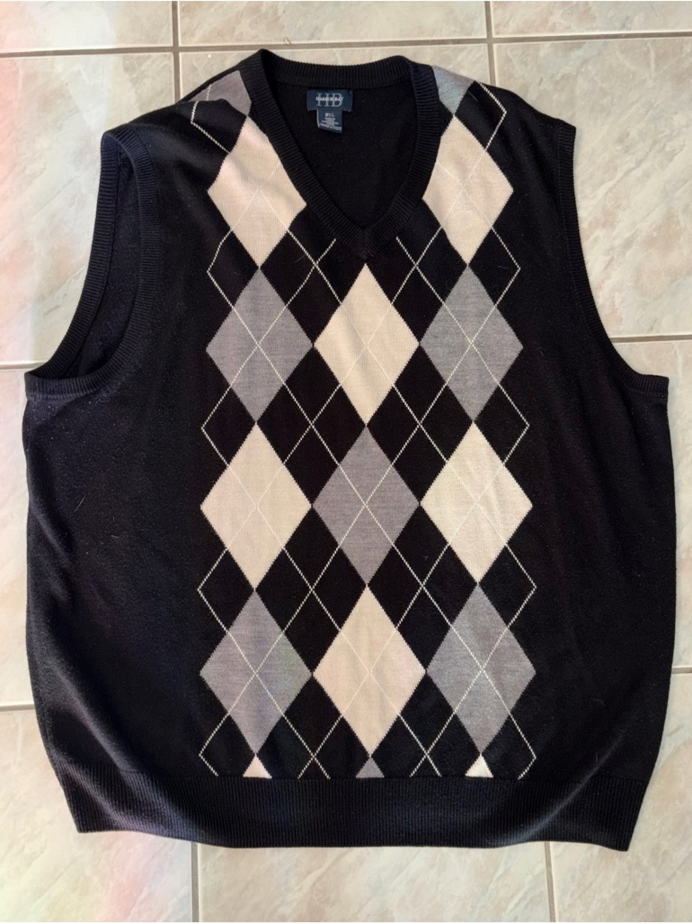 Harbor Bay Black V-Neck Argyle Sweater Vest